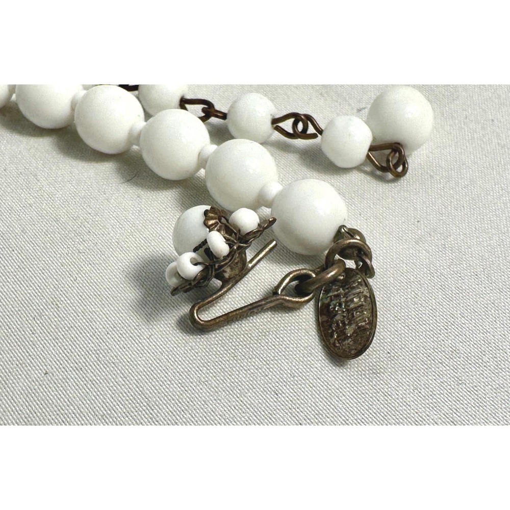 Miriam Haskell Necklace, bracelet & earrings, white beads hand painted floral - Picture 4 of 10